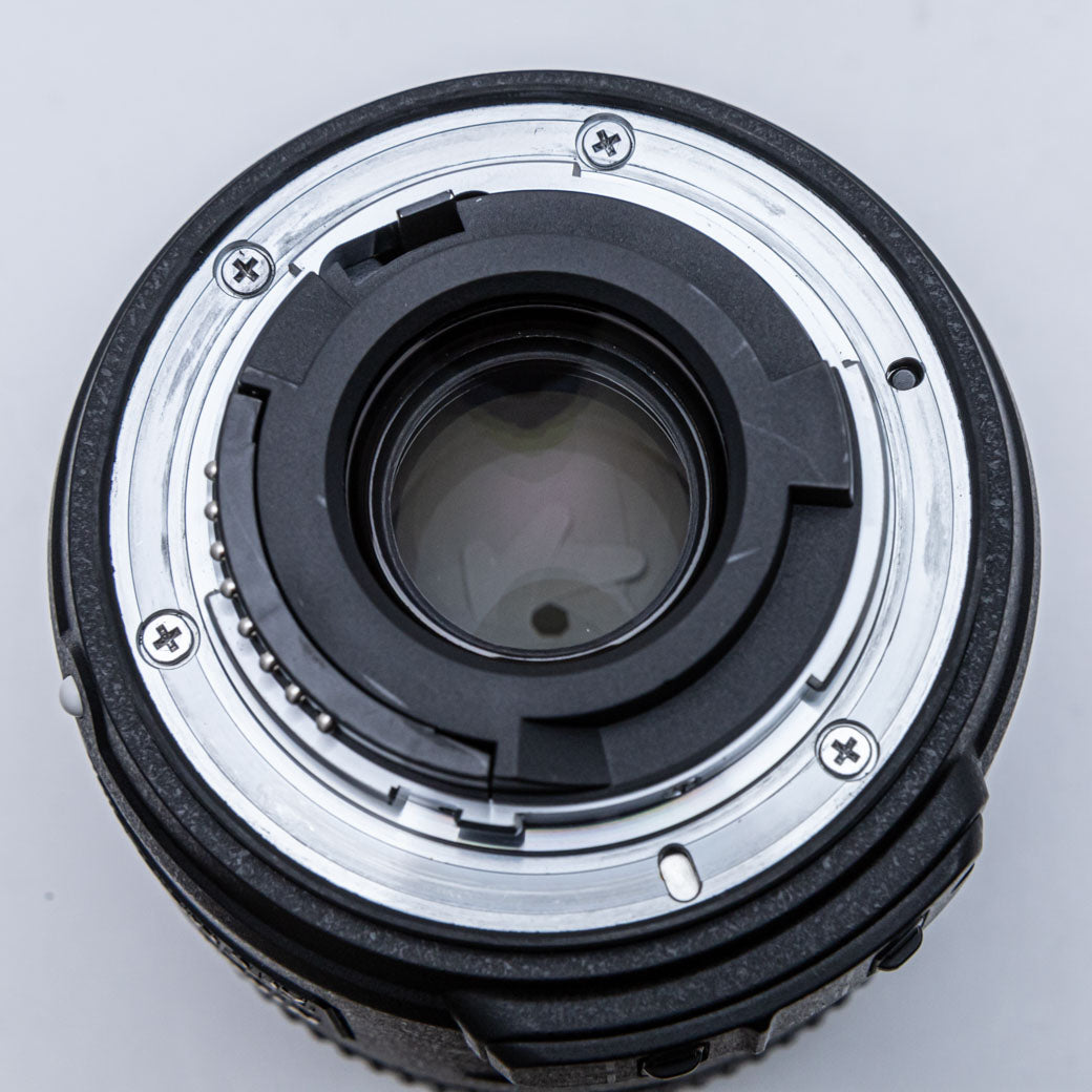 Nikon AF-S DX Micro 40mm F2.8 G