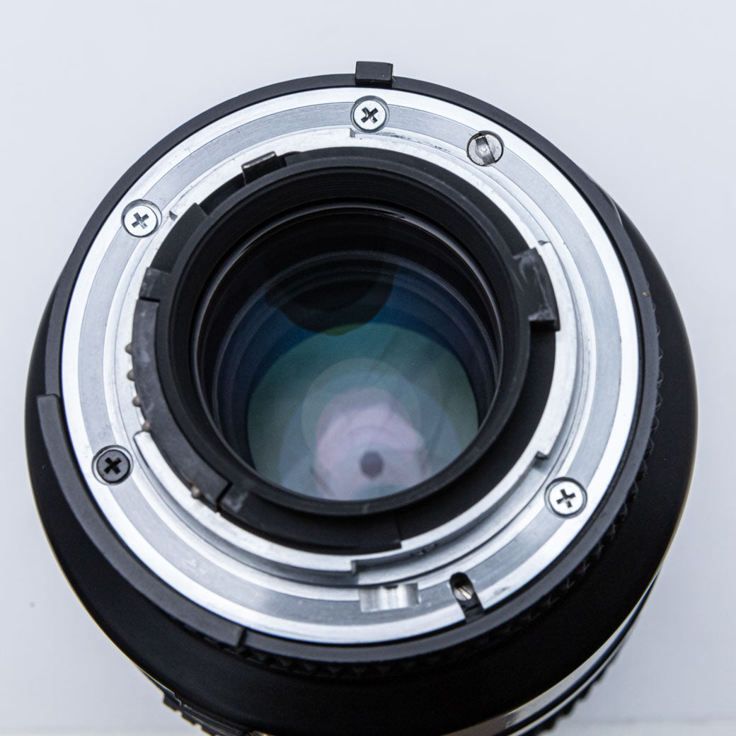 Nikon AF MICRO 105mm F2.8 D