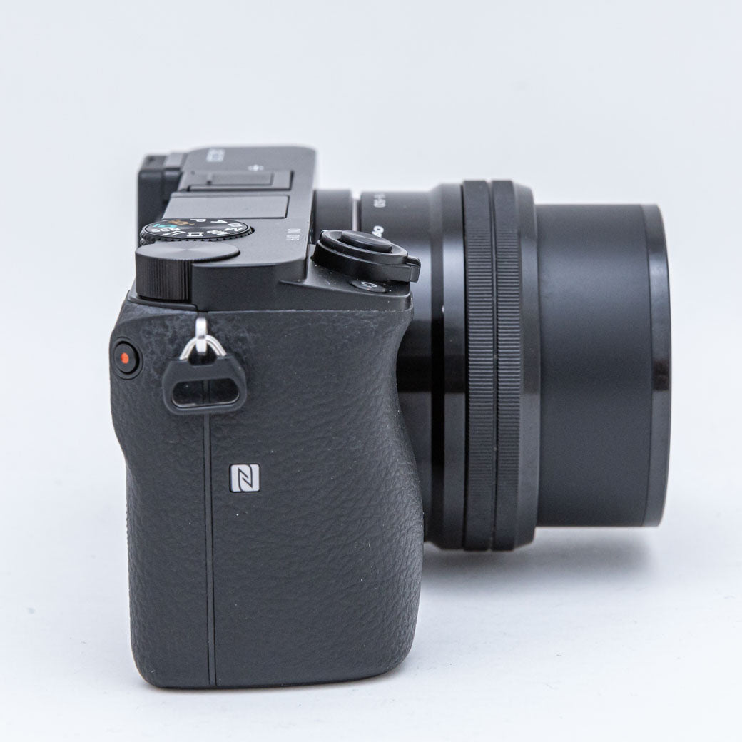 SONY α6000, E PZ 16-50mm F3.5-5.6 OSS