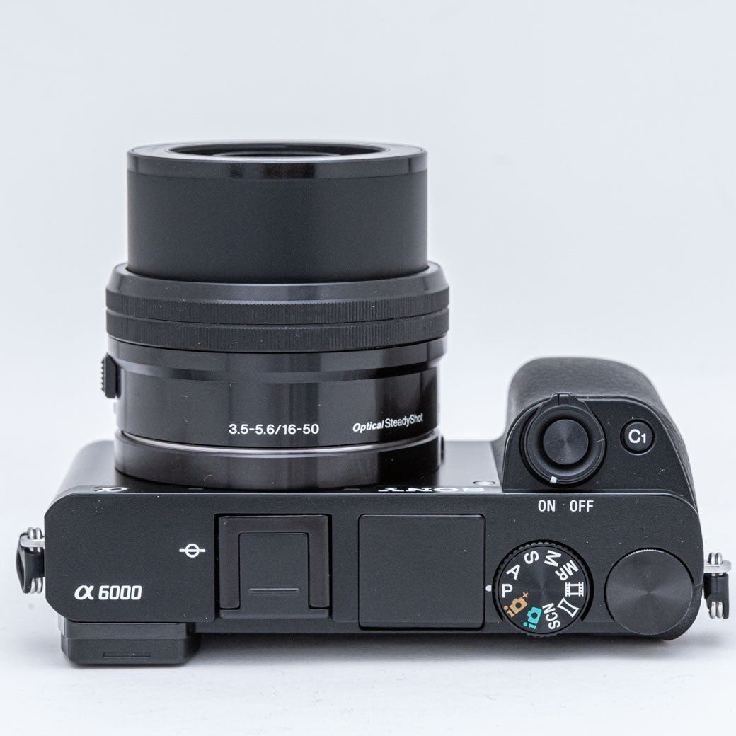 SONY α6000, E PZ 16-50mm F3.5-5.6 OSS