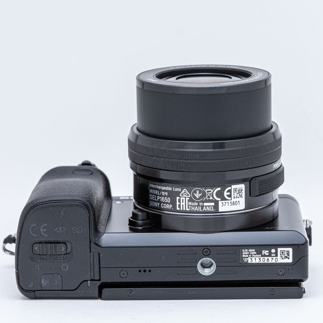 SONY α6000, E PZ 16-50mm F3.5-5.6 OSS