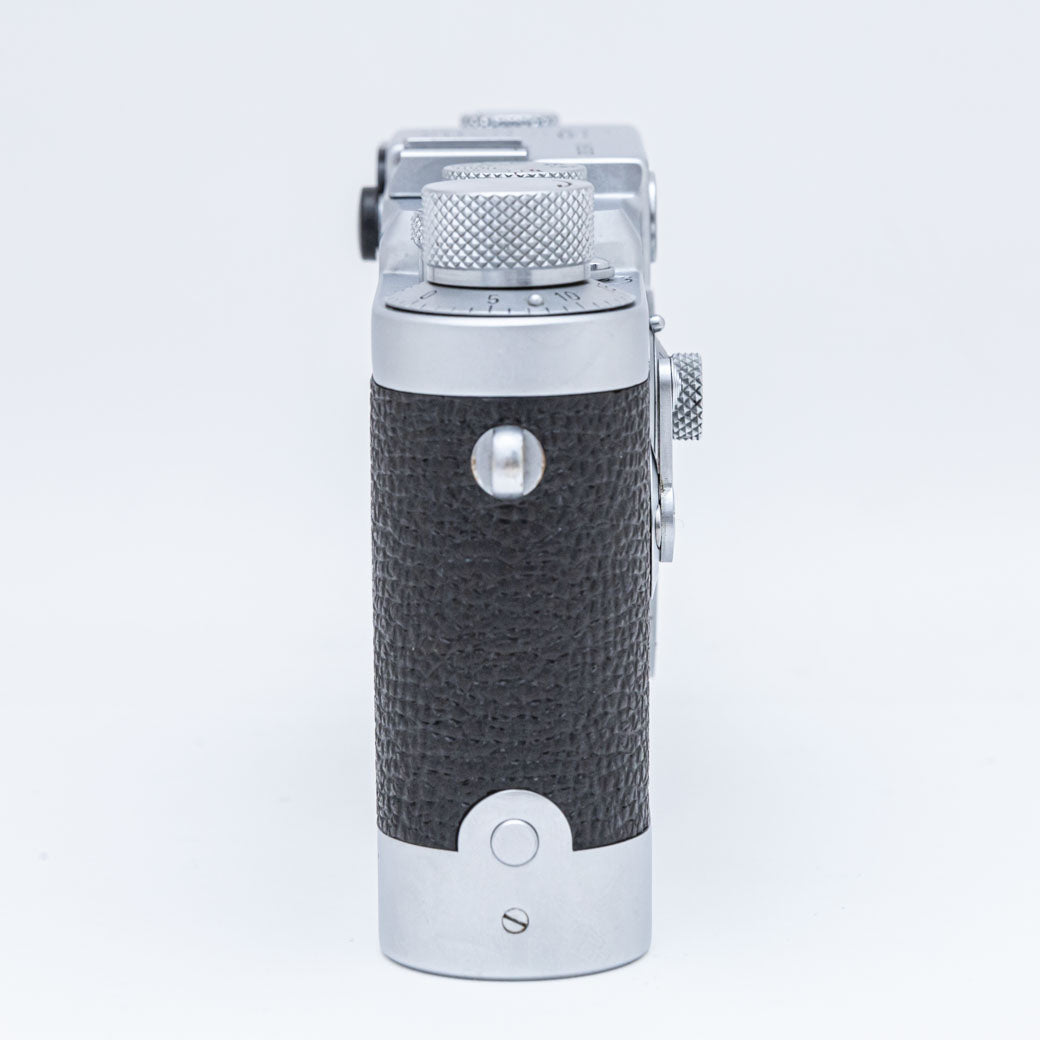 Leica IIIg Leicavit付き