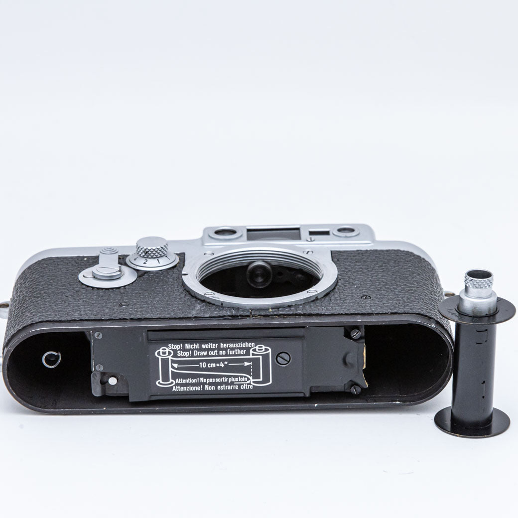 Leica IIIg Leicavit付き