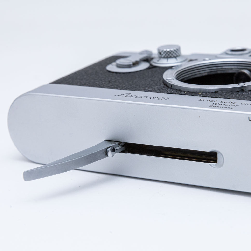Leica IIIg Leicavit付き