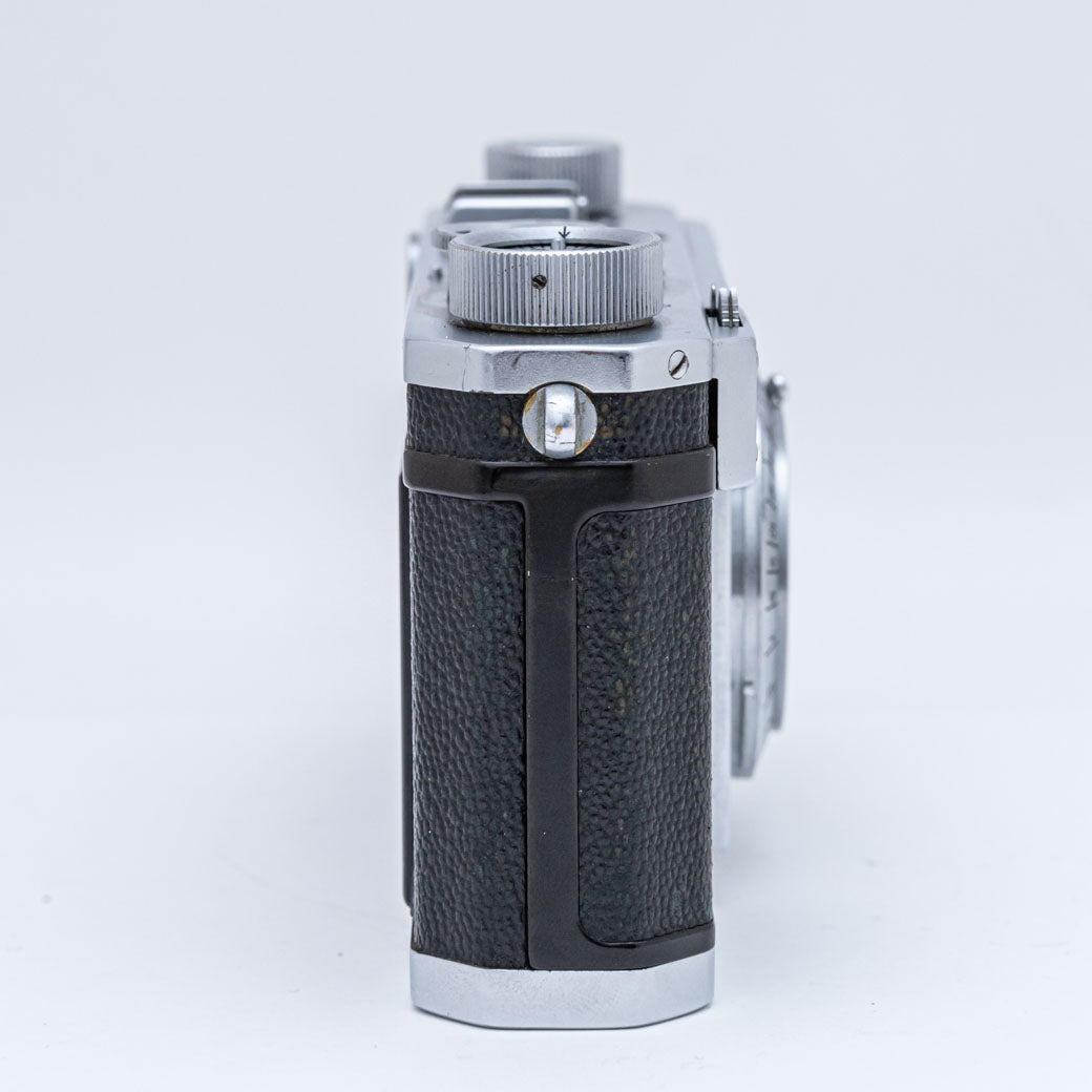 Nikon S