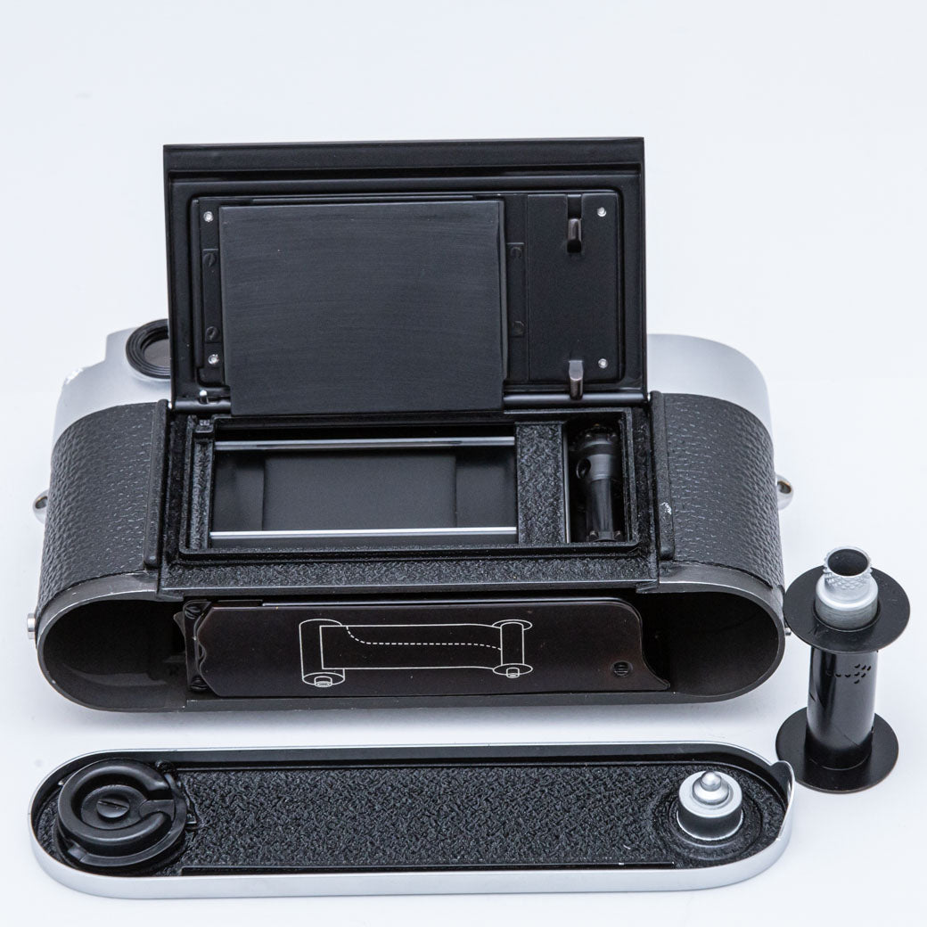 Leica M3 SS