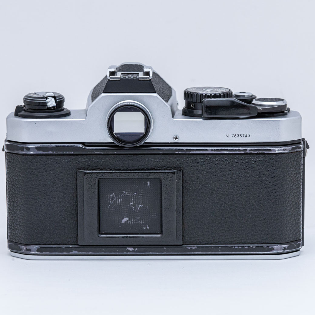Nikon New FM2 シルバー, MD-12付き