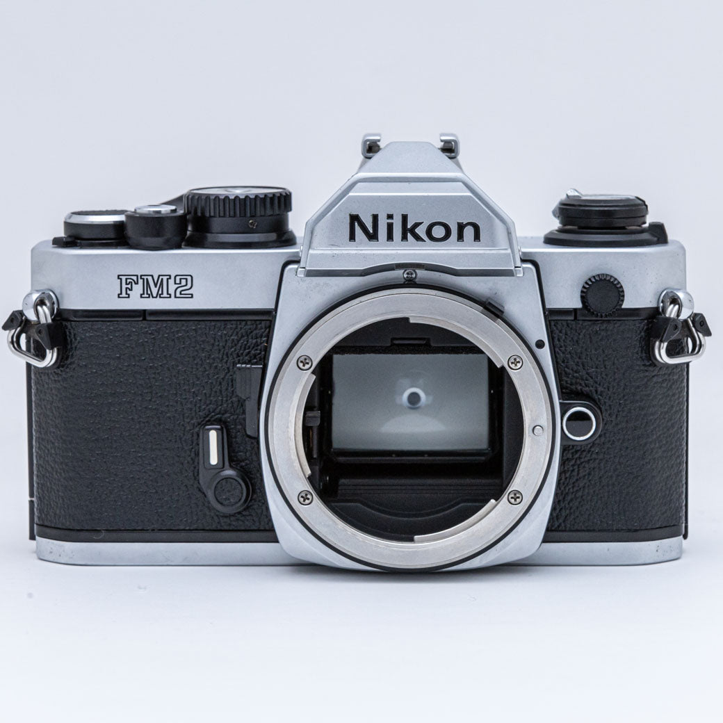 美品 NIKON NEW FM2 シルバー フィルム モルト新品交換済 C672 ...