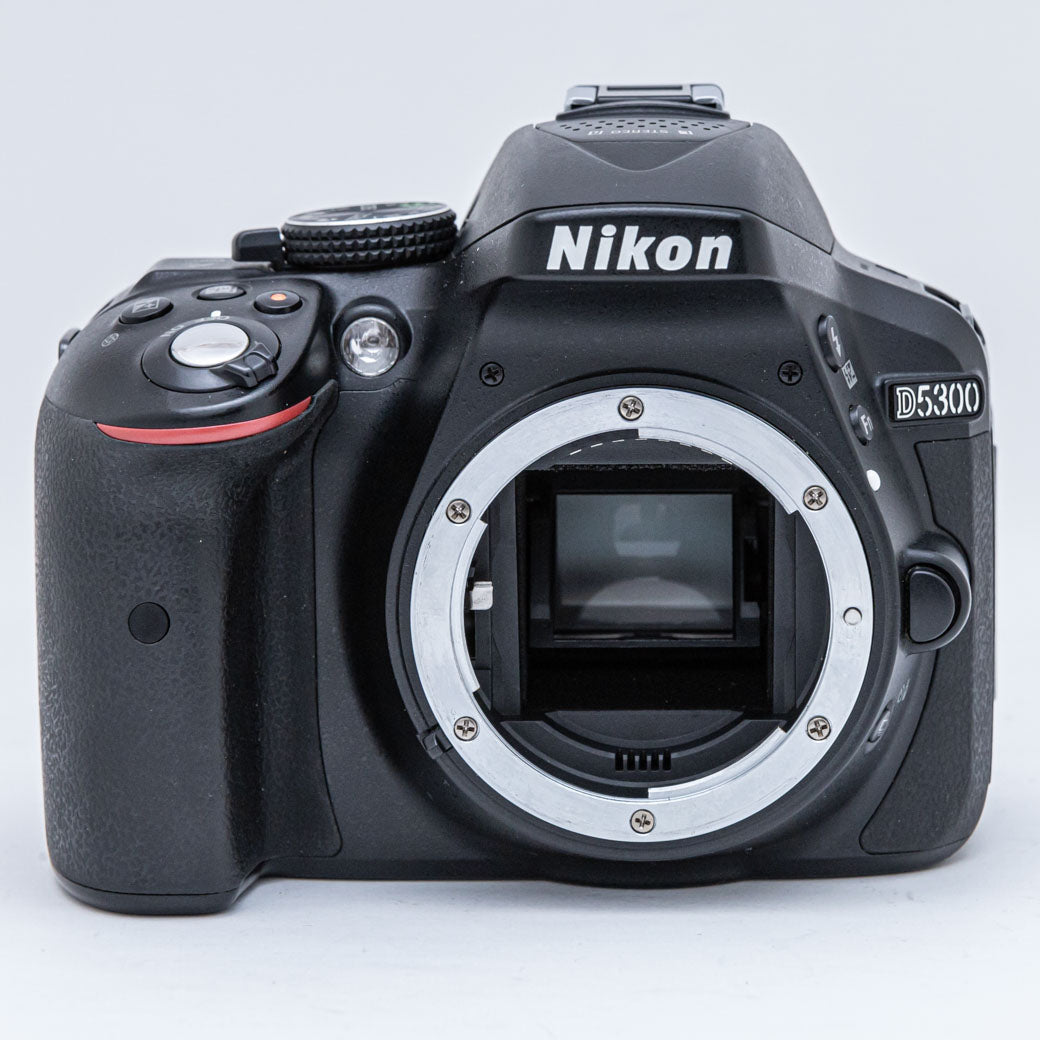 Nikon D5300 – ねりま中古カメラきつね堂