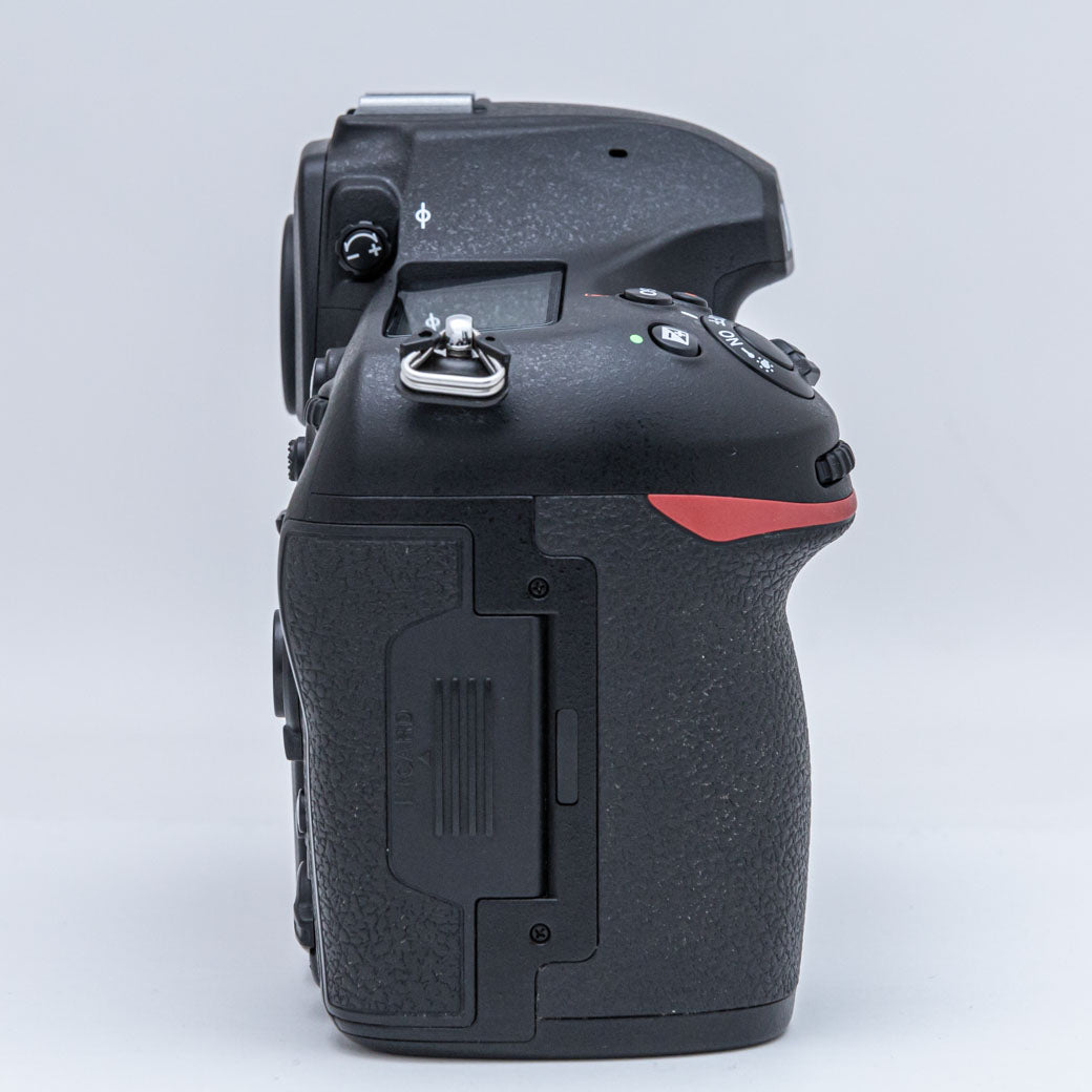 Nikon D850
