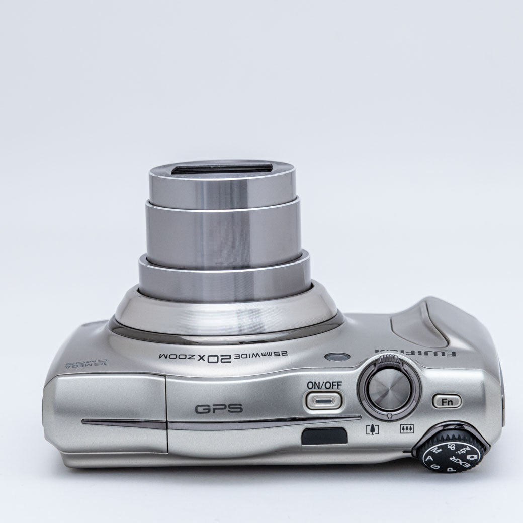 FUJIFILM FinePix F770EXR シャンパンゴールド