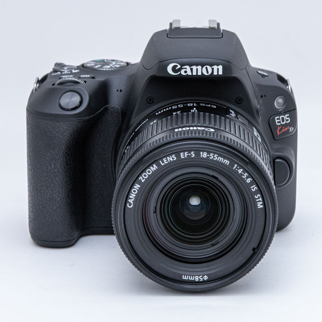 Canon EOS Kiss X9, EF-S 18-55mm F4-5.6 IS STM