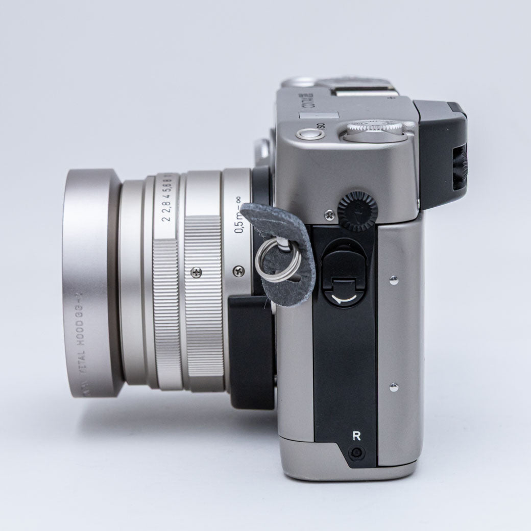 CONTAX G2, Planar 45mm F2