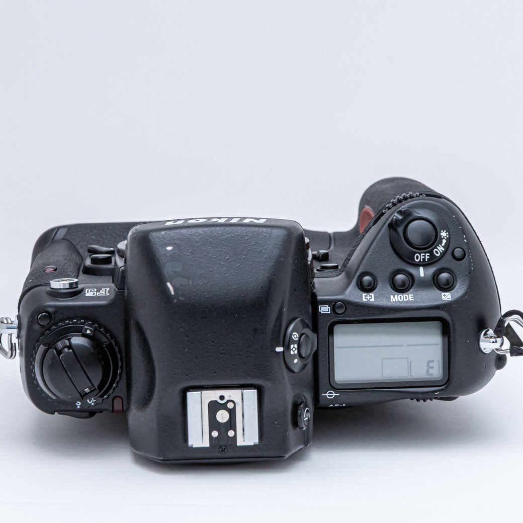 Nikon F5