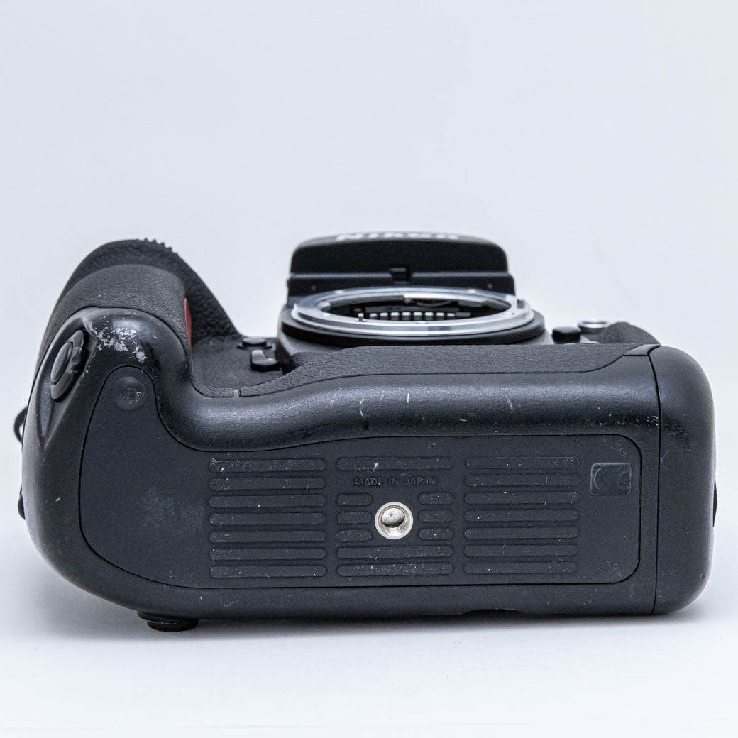 Nikon F5
