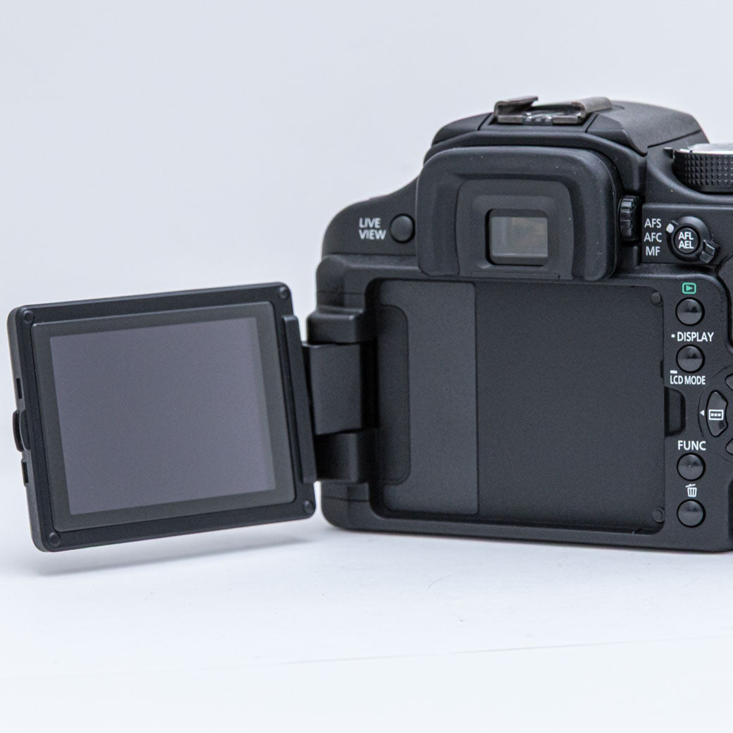 Panasonic DMC-L10, LEICA D VARIO-ELMAR 14-50mm F3.8-5.6 ASPH. MEGA O.I.S.