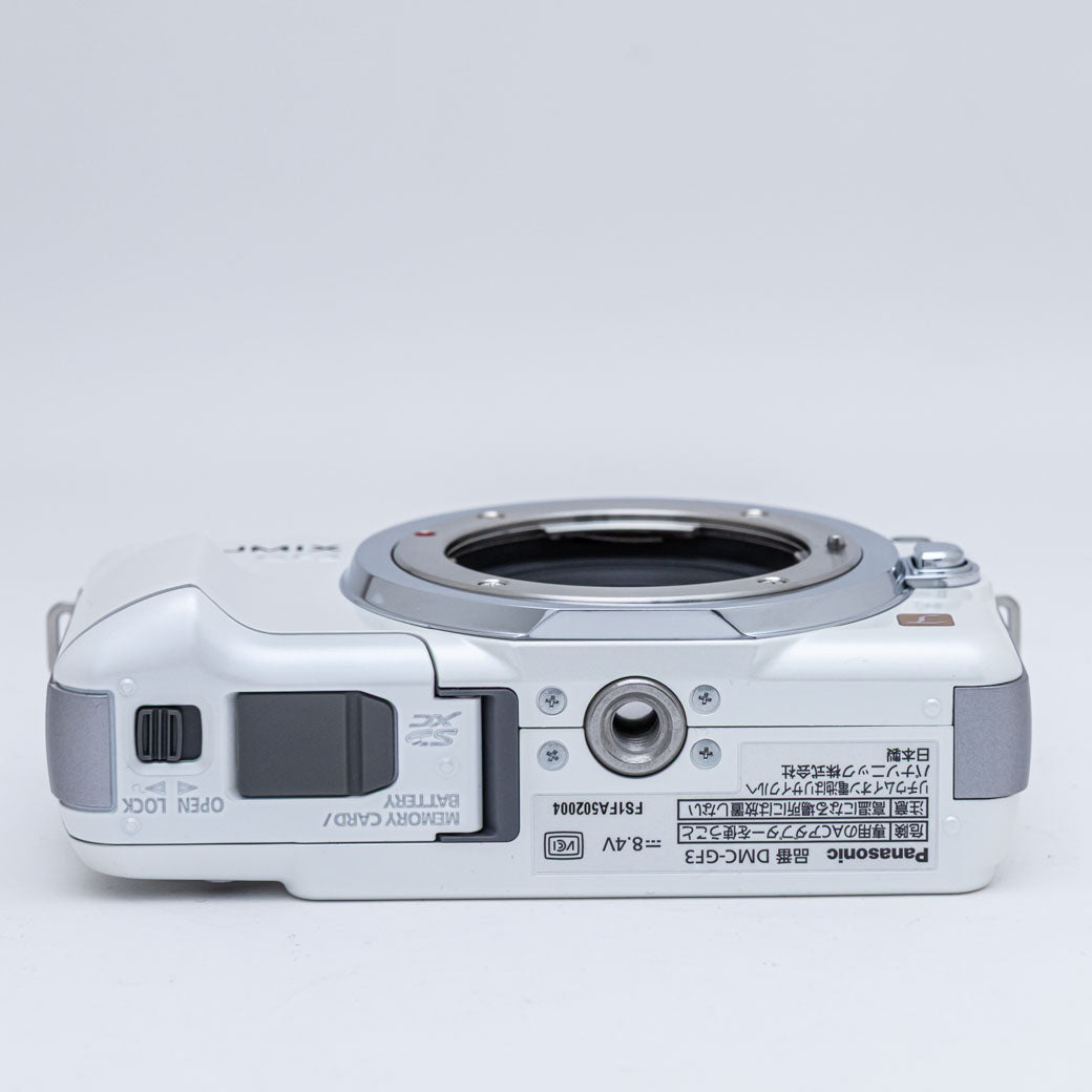 Panasonic DMC-GF3 ホワイト