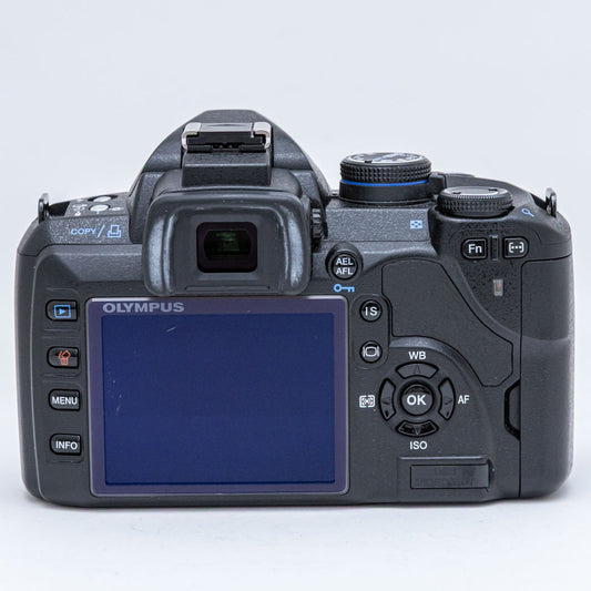 OLYMPUS E-520