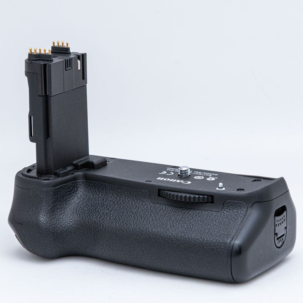 Canon EOS 6D + BG-E13