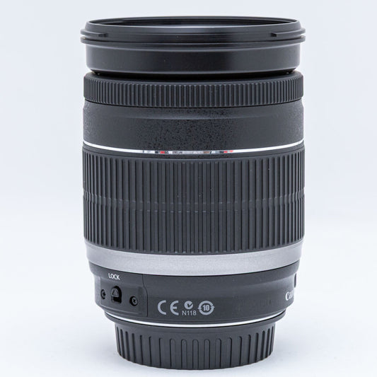 Canon EF-S 18-200mm F3.5-5.6 IS