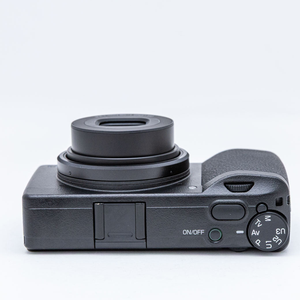 RICOH GR IIIx
