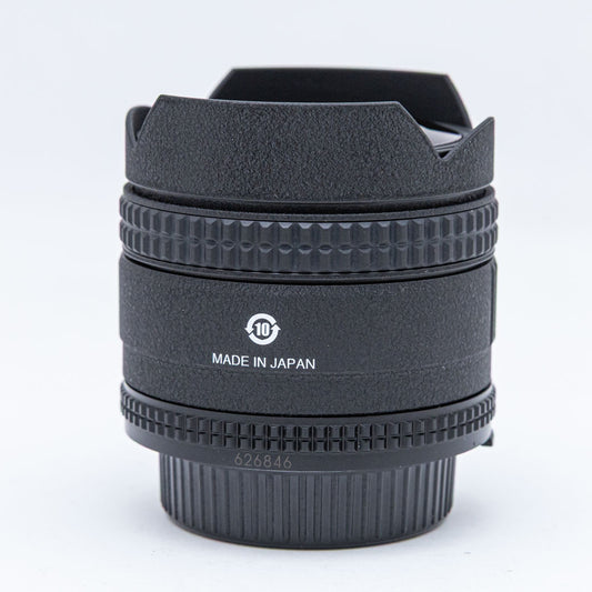 Nikon AF Fisheye 16mm F2.8 D