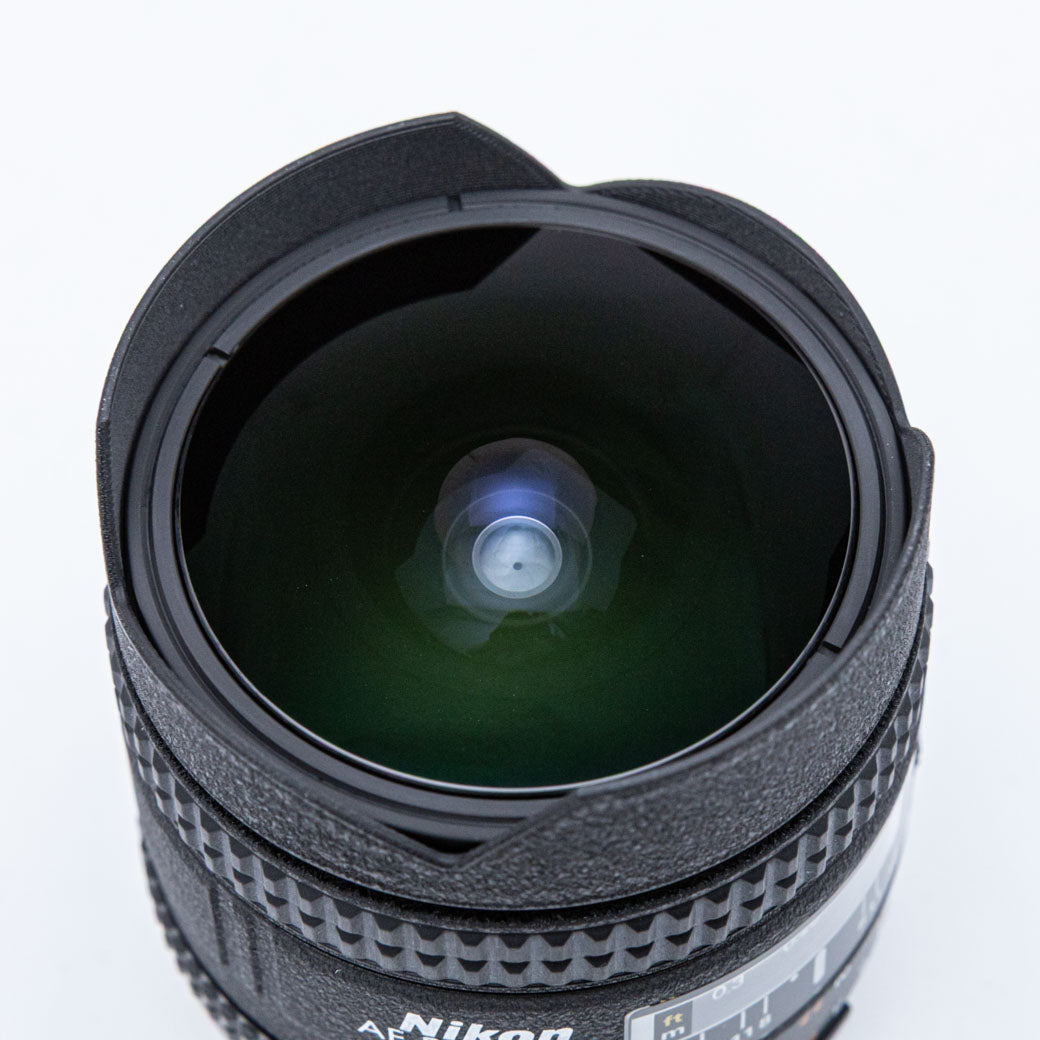 Nikon AF Fisheye 16mm F2.8 D