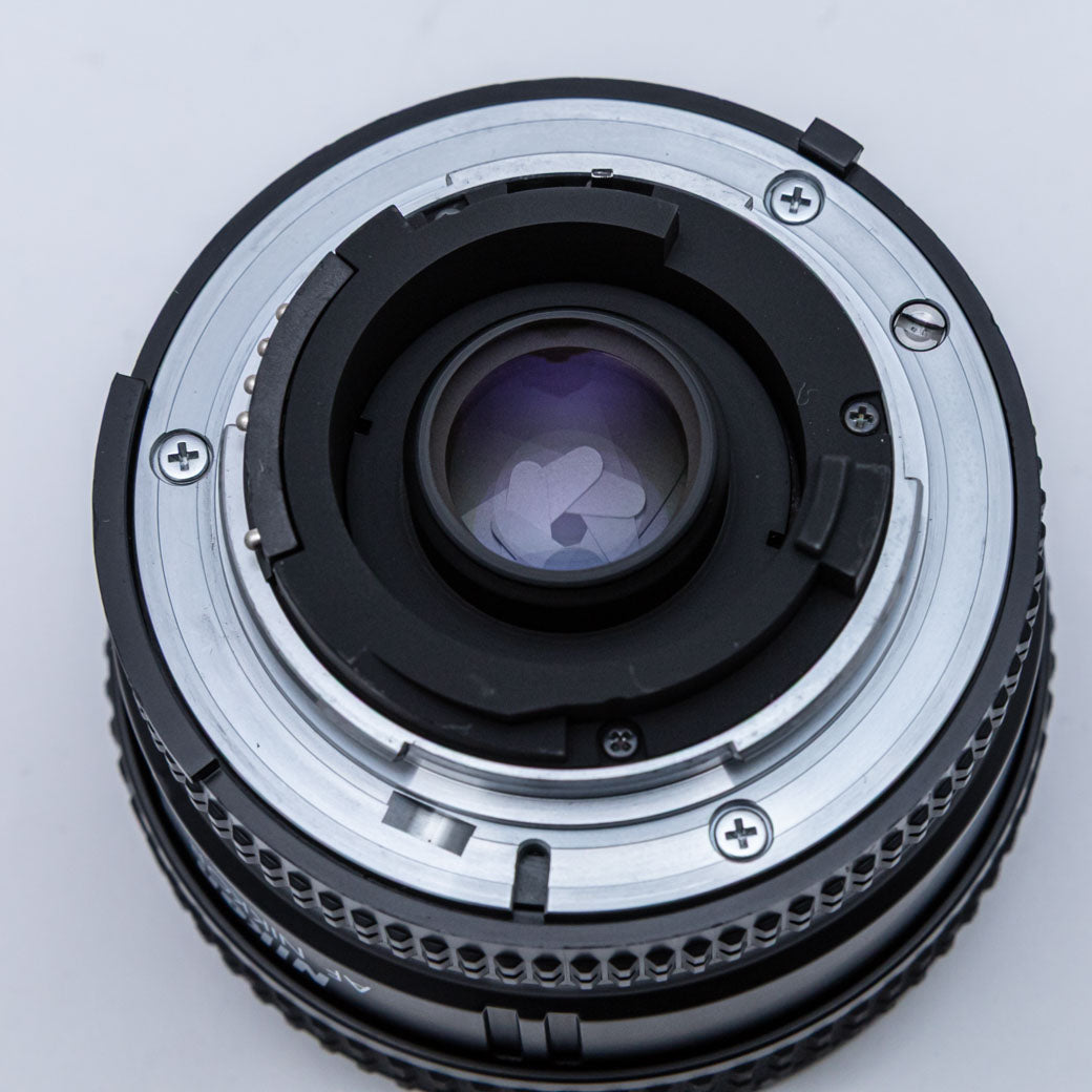 Nikon AF 20mm F2.8 D