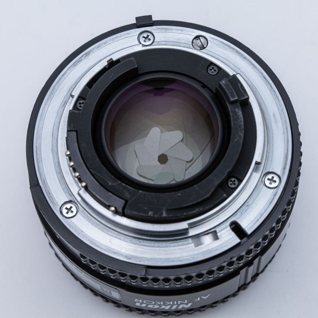 Nikon AF 35mm F2 D