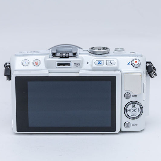 OLYMPUS PEN Lite E-PL6 ホワイト, M.ZUIKO DIGITAL 14-42mm F3.5-5.6 II R