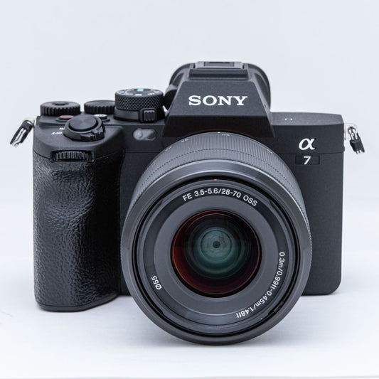 SONY α7IV, FE 28-70mm F3.5-5.6 OSS (ILCE-7M4K)