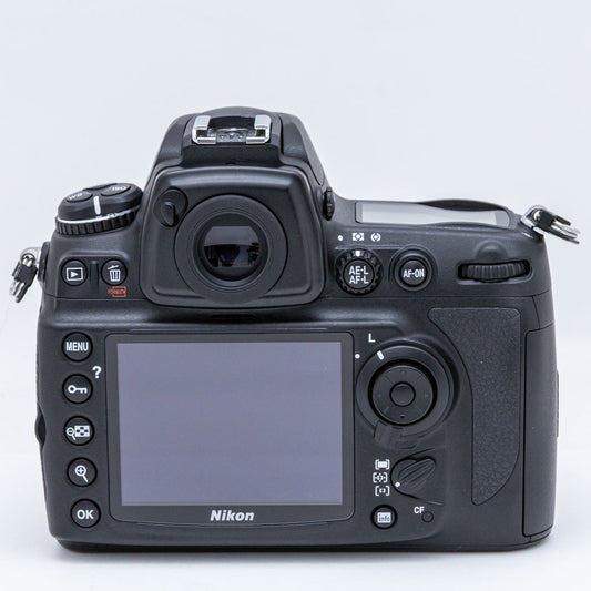 Nikon D700