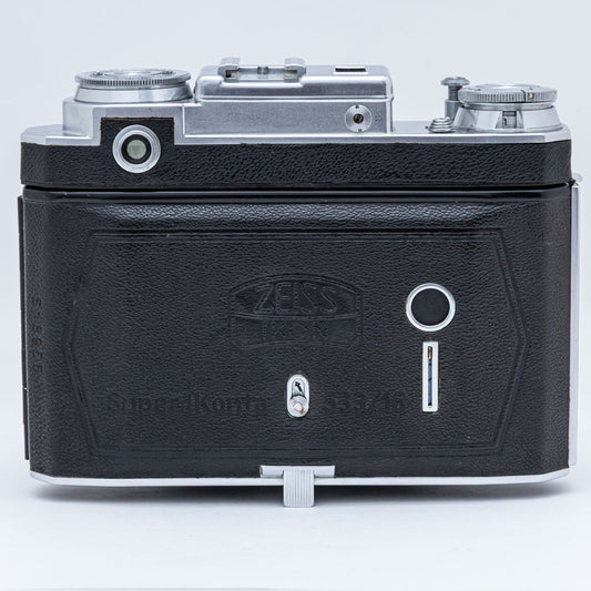 Zeiss Ikon ユニバーサルスーパーシックスV型 (Super Ikonta 533/16)