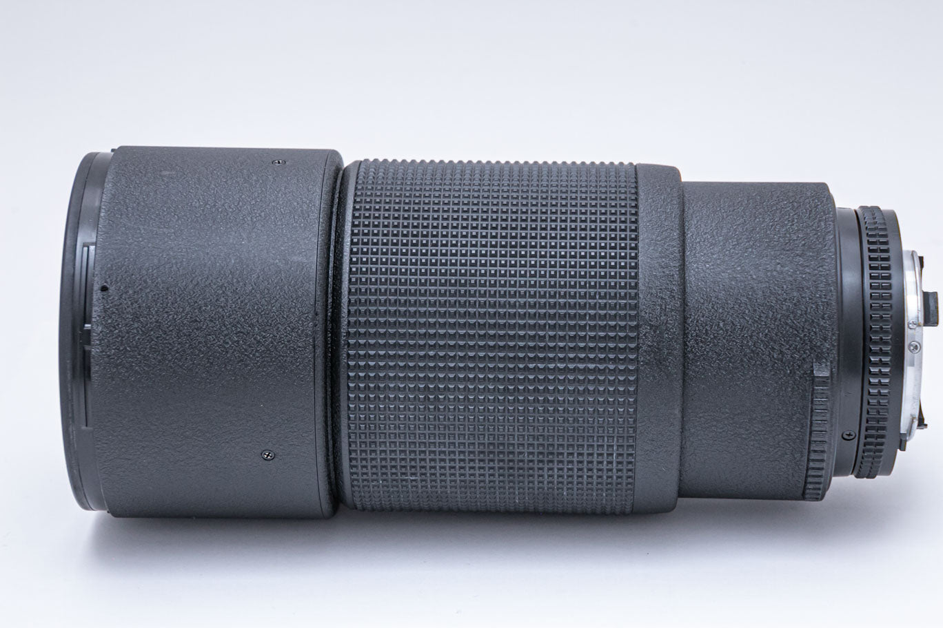 Nikon AF 80-200mm F2.8 D ED 直進ズーム