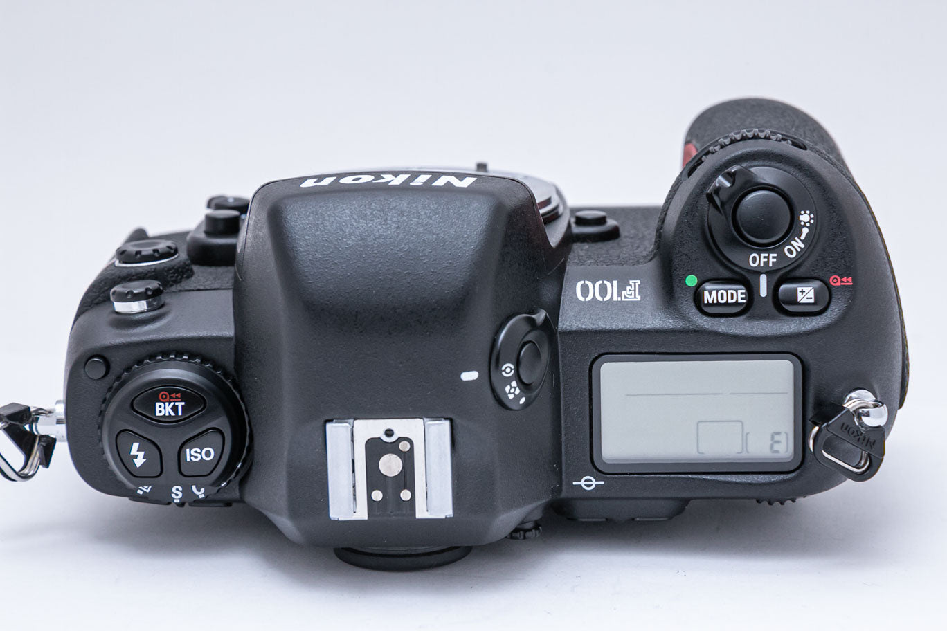 Nikon F100