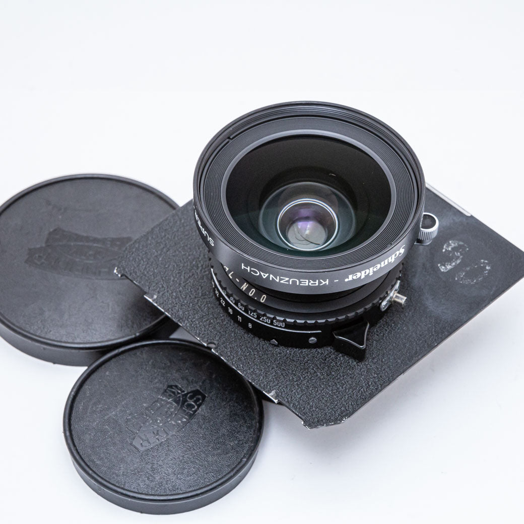 Schneider Super Angulon 90mm F8 MC