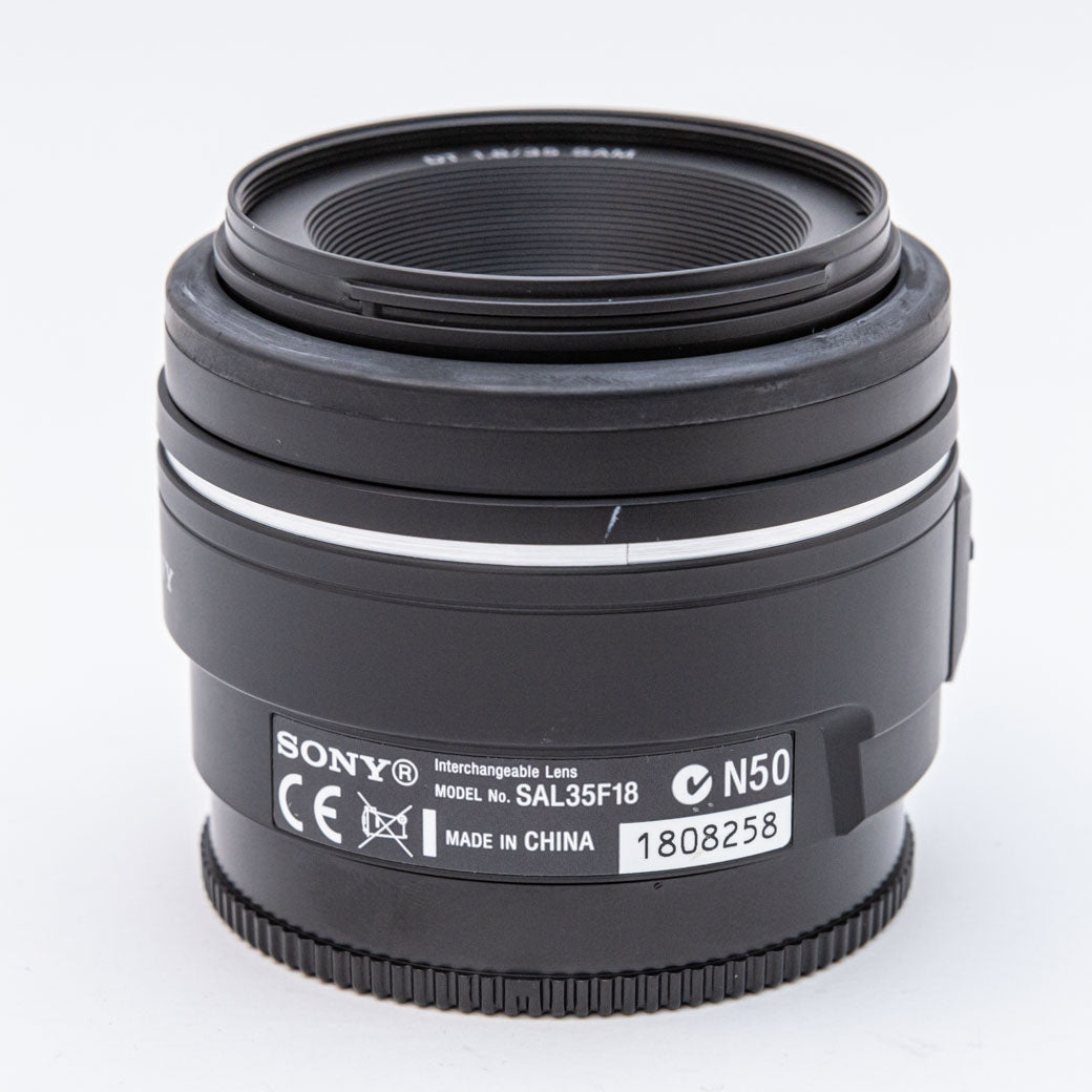 SONY DT 35mm F1.8 SAM