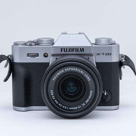 FUJIFILM X-T20 シルバー, XC 15-45mm F3.5-5.6 OIS PZ ブラック