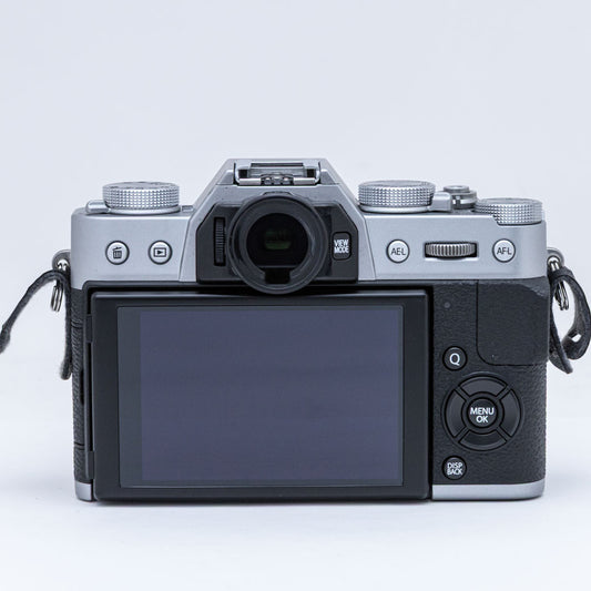 FUJIFILM X-T20 シルバー, XC 15-45mm F3.5-5.6 OIS PZ ブラック