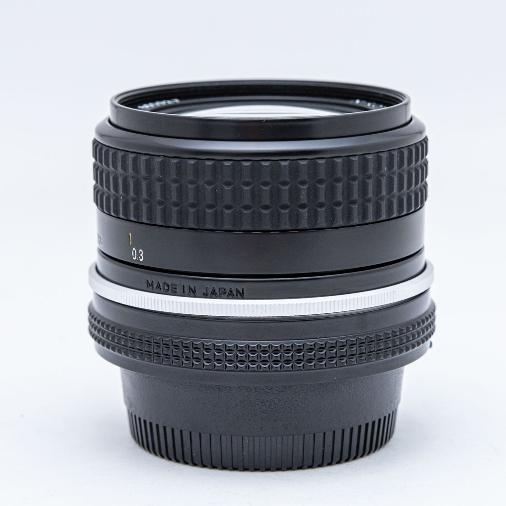 Nikon Ai-s NIKKOR 24mm F2.8／フード、フィルター付-