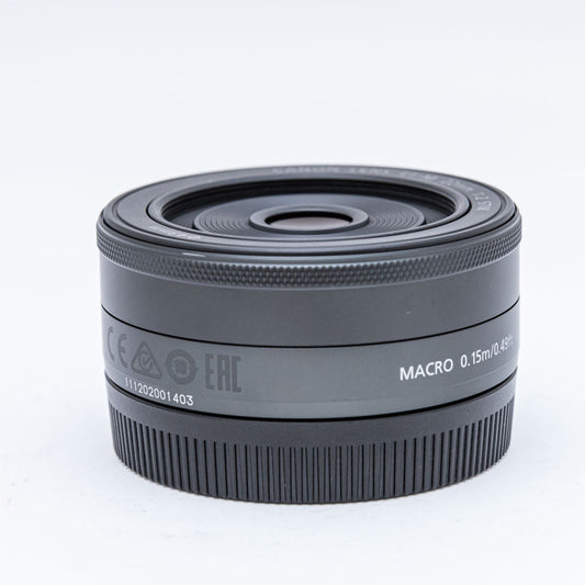 Canon EF-M 22mm F2 STM グラファイト
