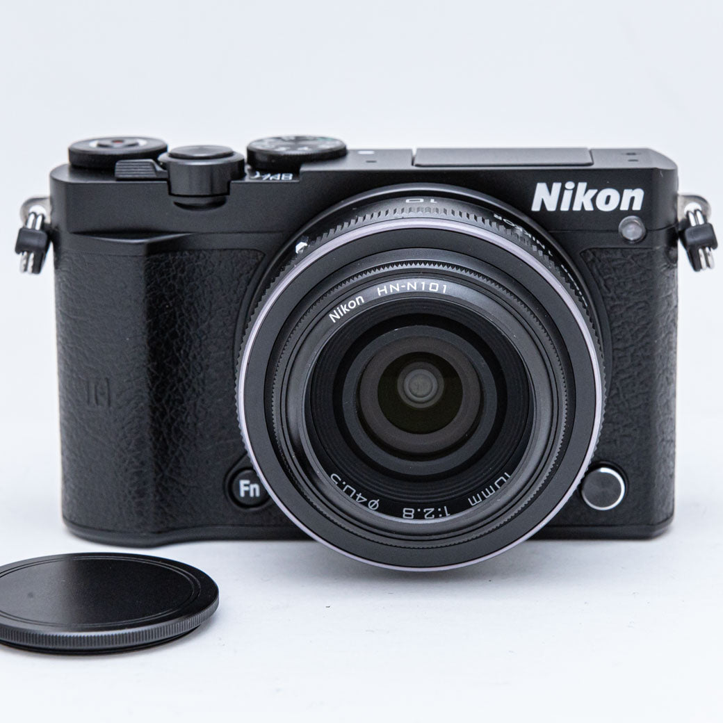 Nikon Nikon 1 J5 ブラック, 1NIKKOR 10mm F2.8 ブラック