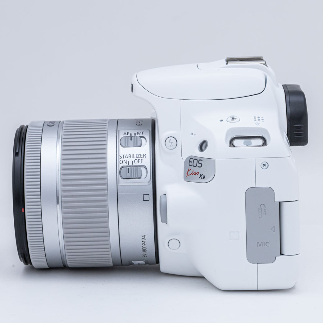 Canon EOS Kiss X9 ホワイト, EF-S 18-55mm F4-5.6 IS STM シルバー