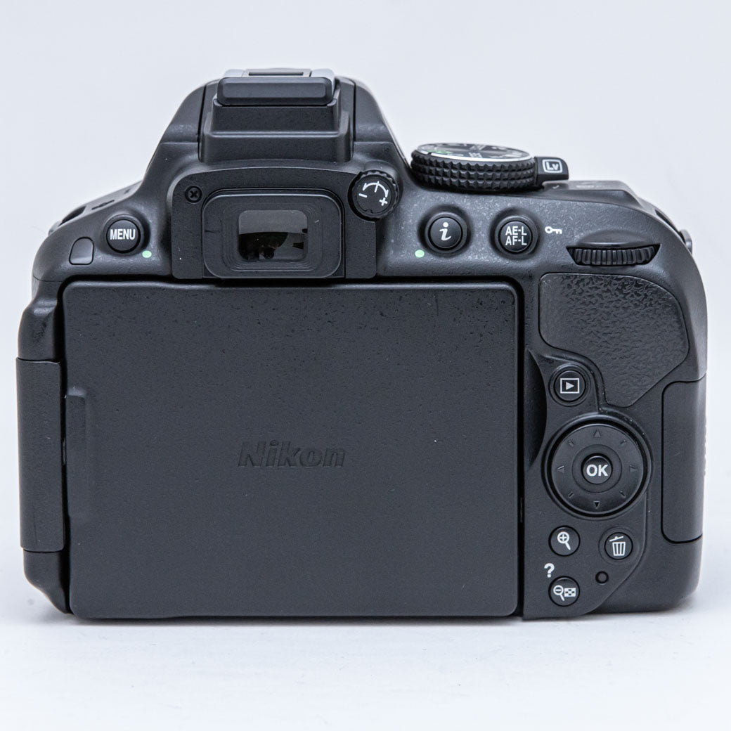 Nikon D5300 – ねりま中古カメラきつね堂