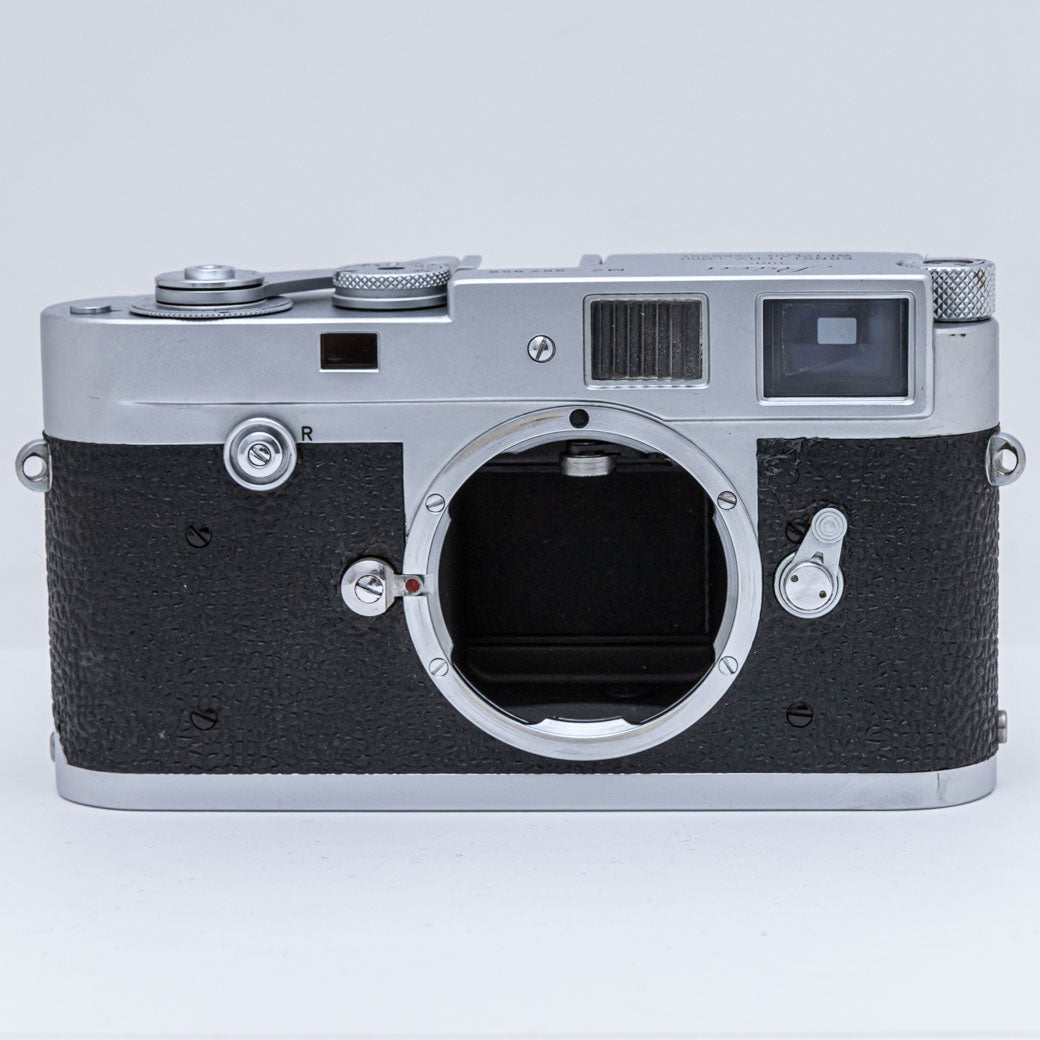 Leica M2