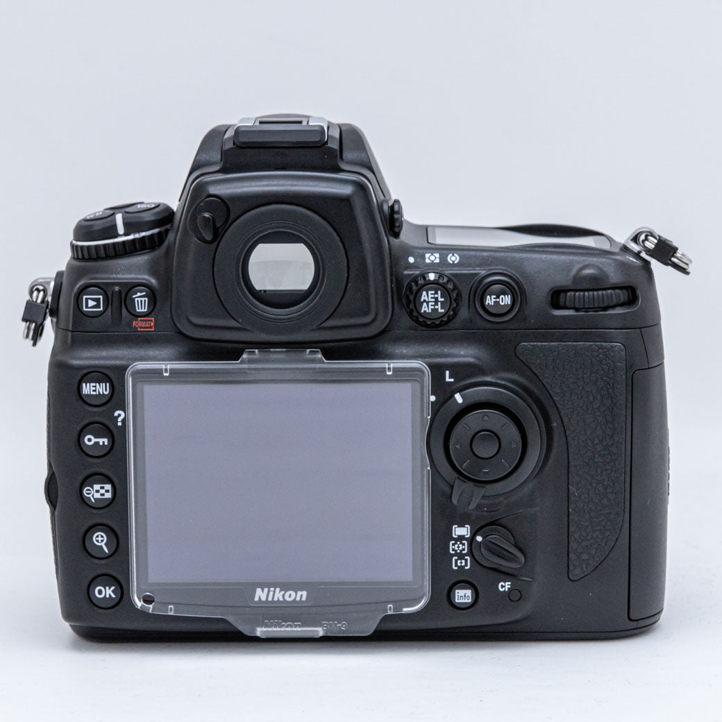 Nikon D700