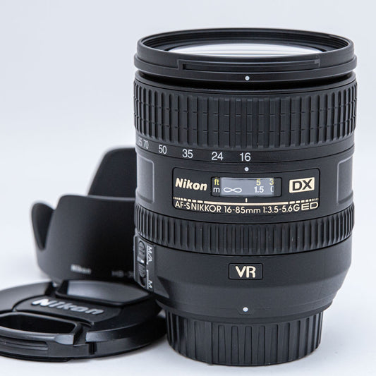 Nikon AF-S DX 16-85mm F3.5-5.6 G ED VR