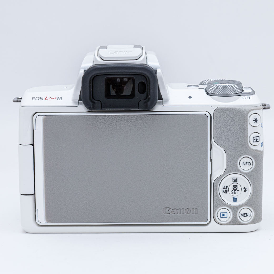 Canon EOS Kiss M ホワイト ダブルズームキット