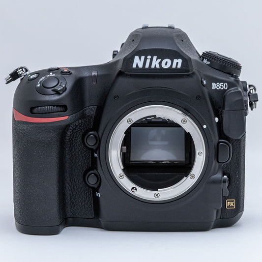 Nikon D850