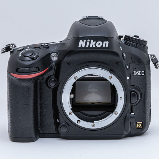 Nikon D600